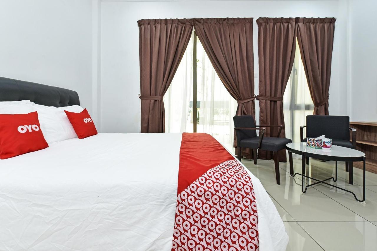 Capital O 90614 Cvia Ummul Hotel パダン・ブサール エクステリア 写真